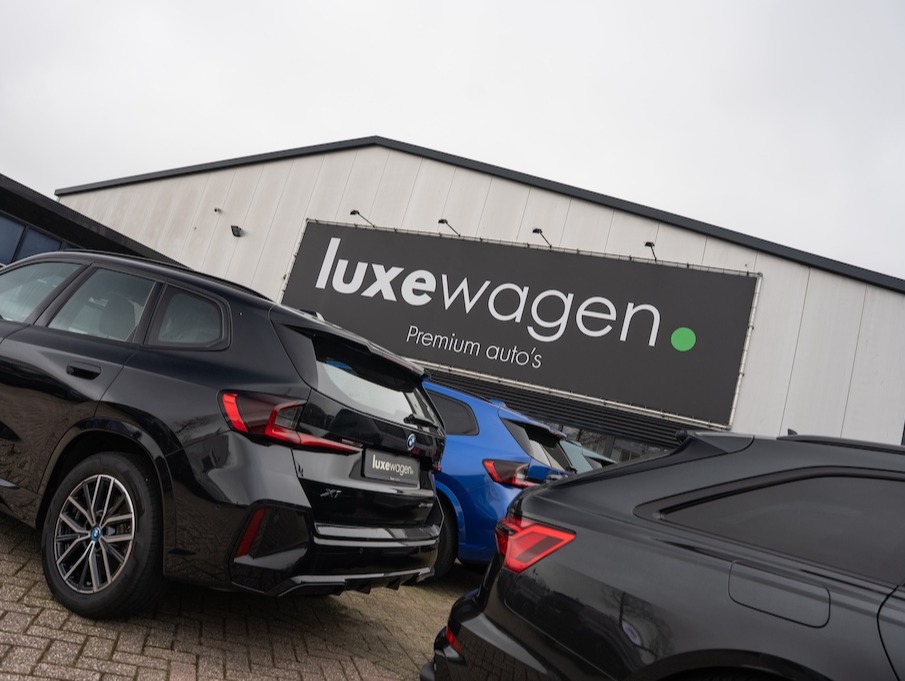 Aanbod Details Person Image Aanbod | Luxewagen